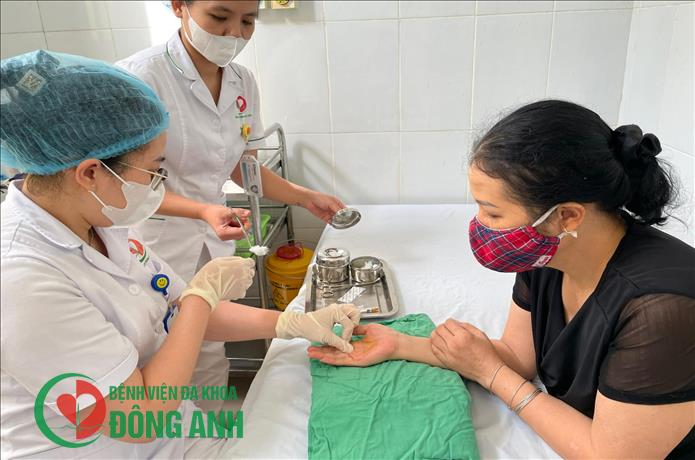 TIÊM PRP- GIẢI PHÁP TỐI ƯU ĐIỀU TRỊ BỆNH LÝ XƯƠNG KHỚP TẠI BỆNH VIỆN ĐA KHOA ĐÔNG ANH