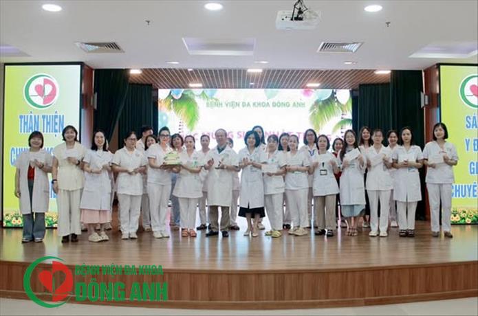BỆNH VIỆN ĐA KHOA ĐÔNG ANH TỔ CHỨC CHÚC MỪNG SINH NHẬT THÁNG 3 CHO CÁN BỘ, NHÂN VIÊN